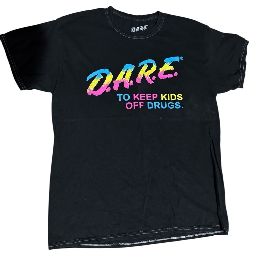 D.A.R.E Dare to Keep Kids Off Drugs T-Shirt 90s Vintage Adult L Neon Graphic
